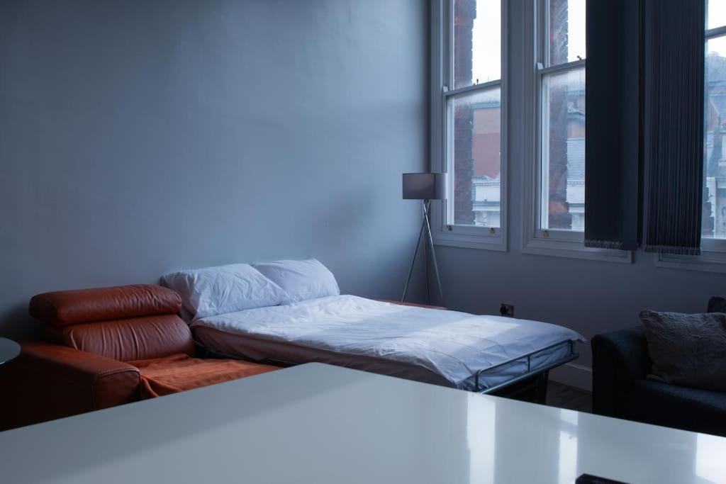 Spacious Apartment In City Centre - Free Parking Nottingham Eksteriør bilde